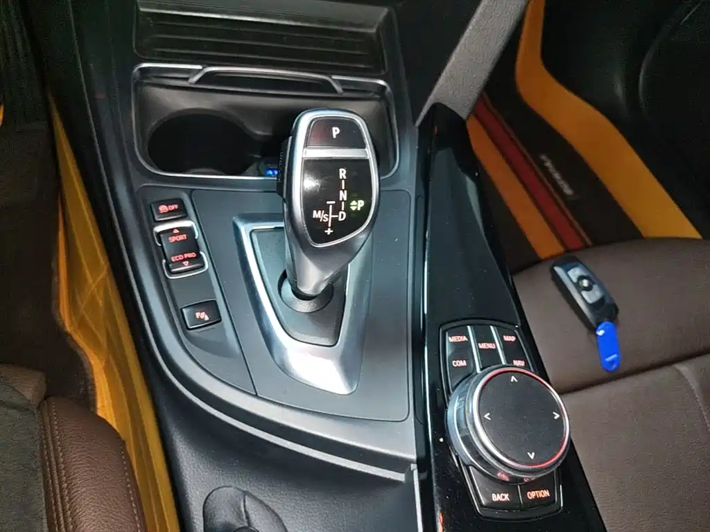 BMW 3 Series — миниатюра 14