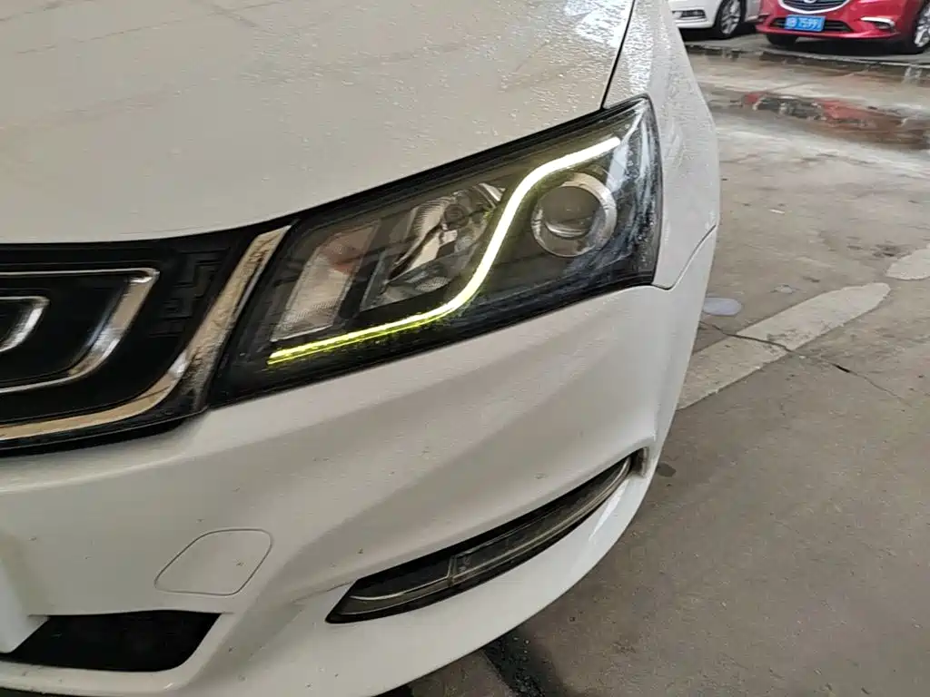 Geely Emgrand — миниатюра 24