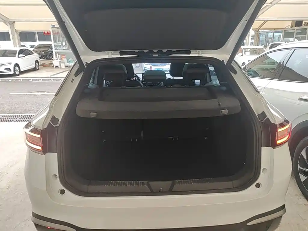 Volkswagen ID.4 X — миниатюра 19