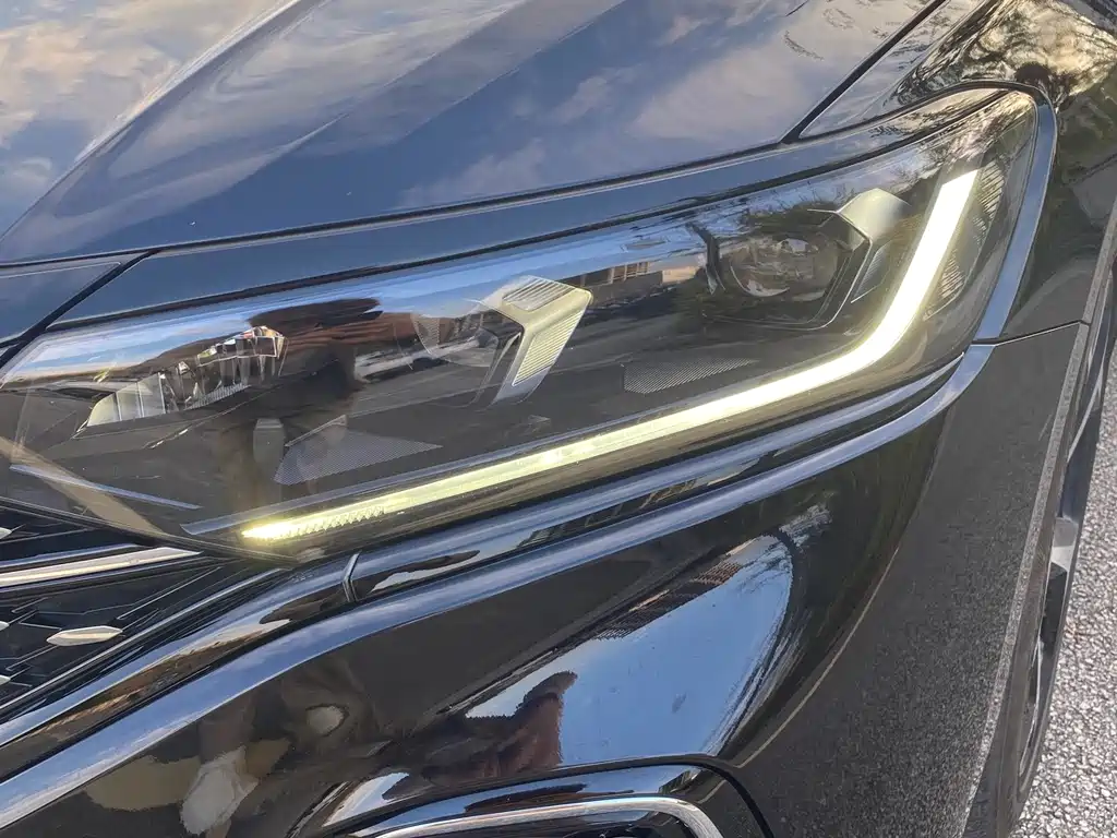 Volkswagen Passat — миниатюра 16