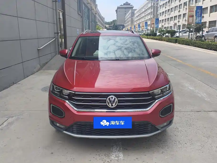 Volkswagen T-Roc — миниатюра 2