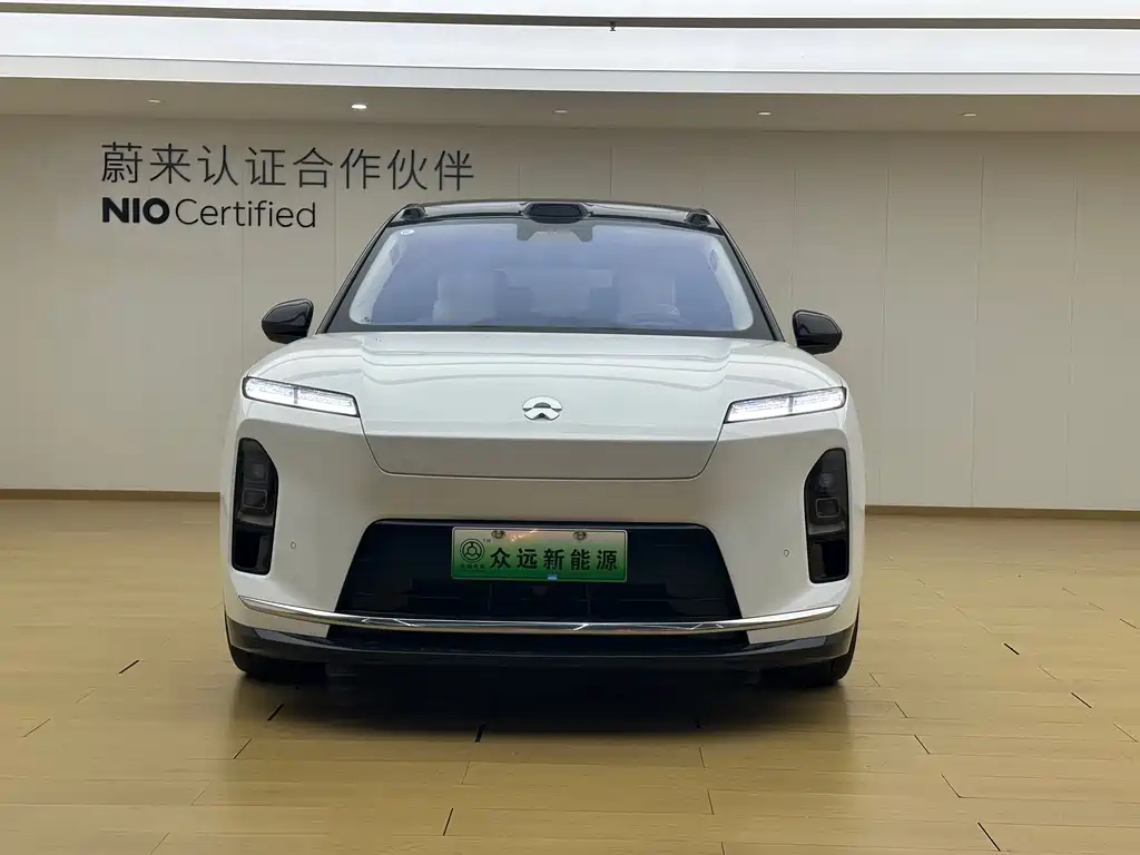 NIO ES8 — миниатюра 2