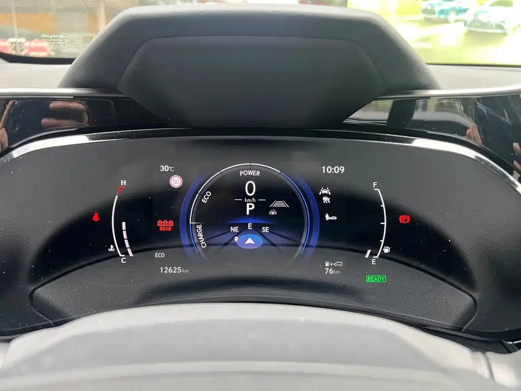 Lexus NX — миниатюра 12