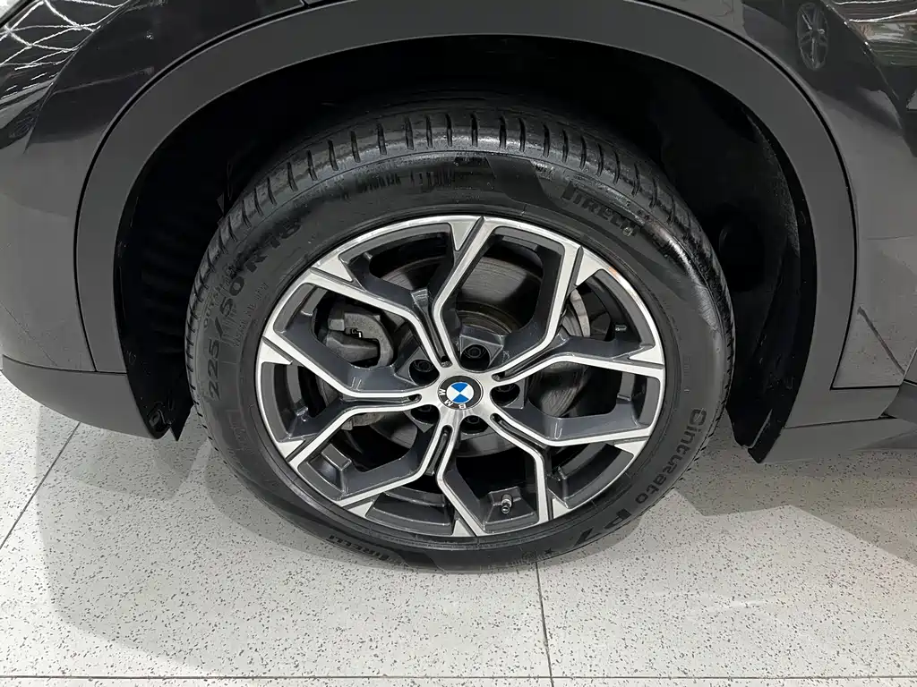 BMW X1 2021 sDrive25Li Lead