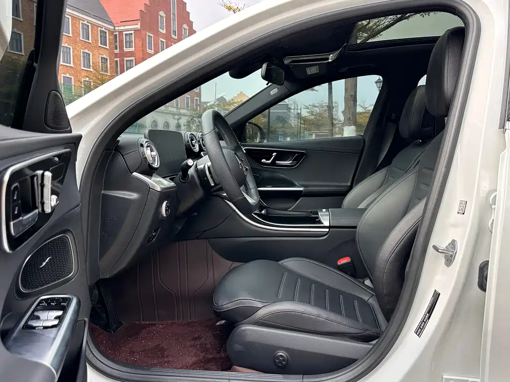 MERCEDES-BENZ C CLASS