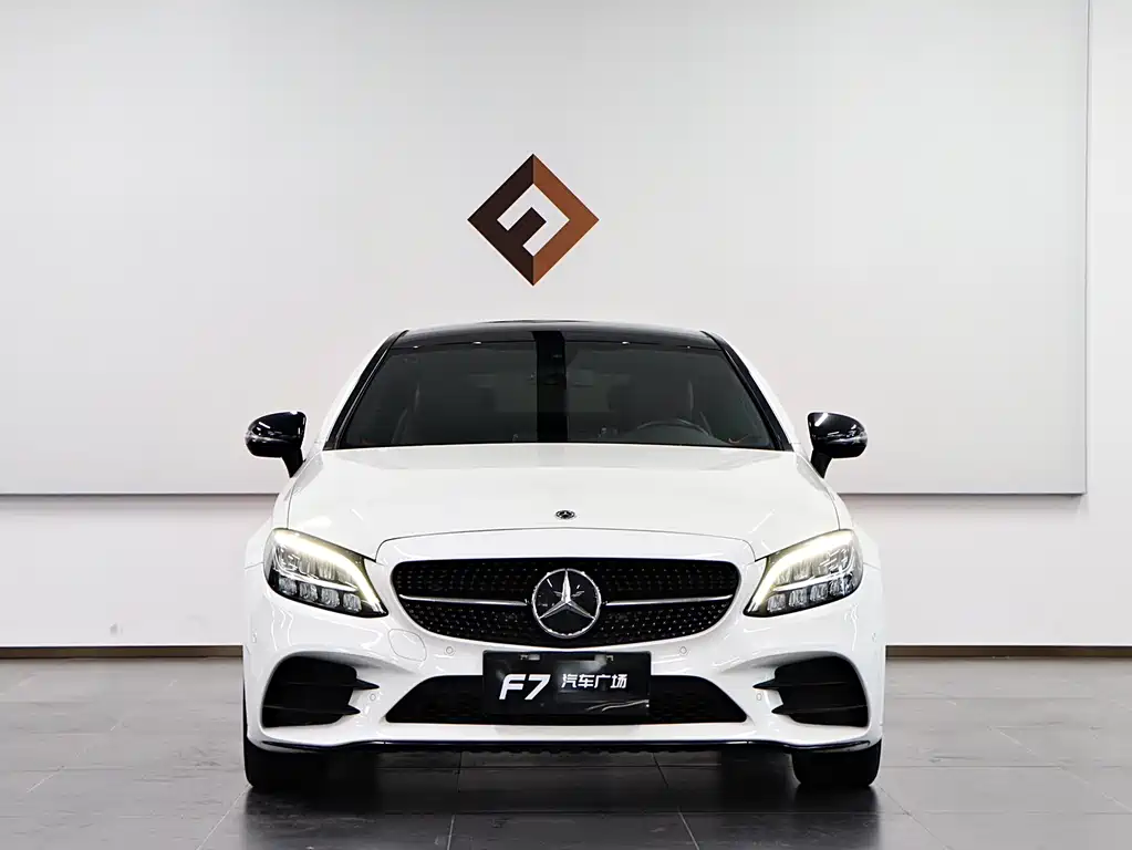 Mercedes-Benz C-Class (Import) — миниатюра 2