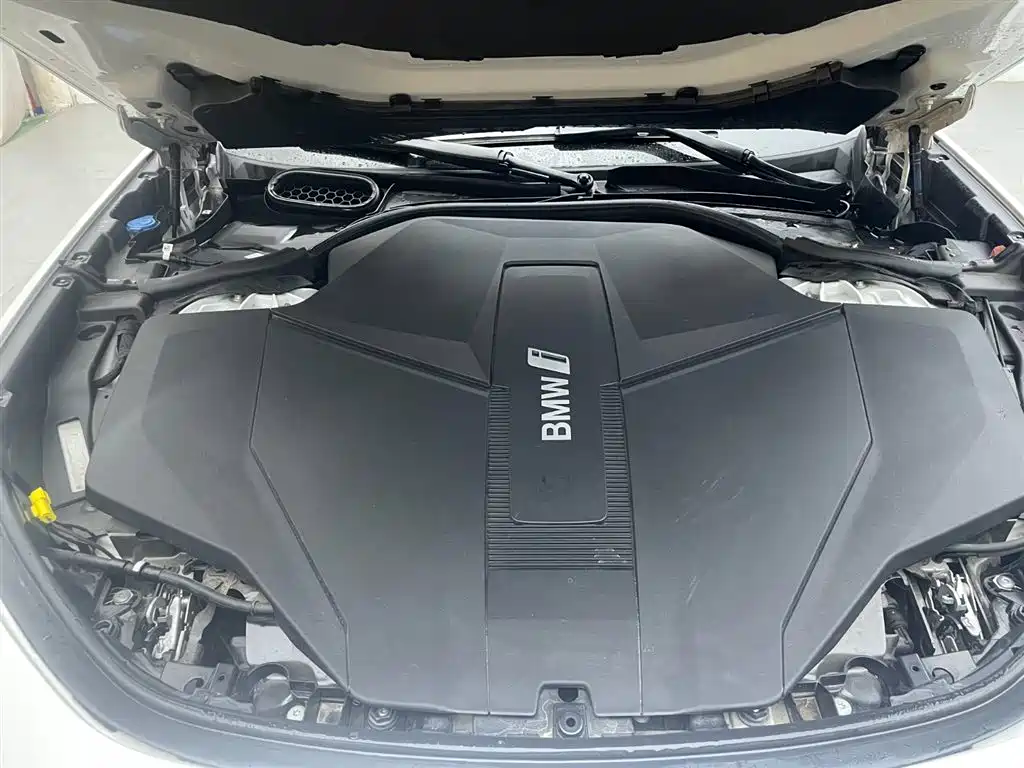 BMW i7 — миниатюра 16
