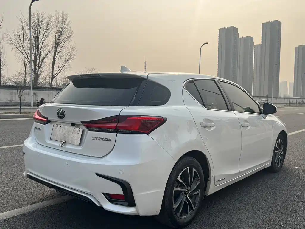 Lexus CT 2020 CT200h Elite