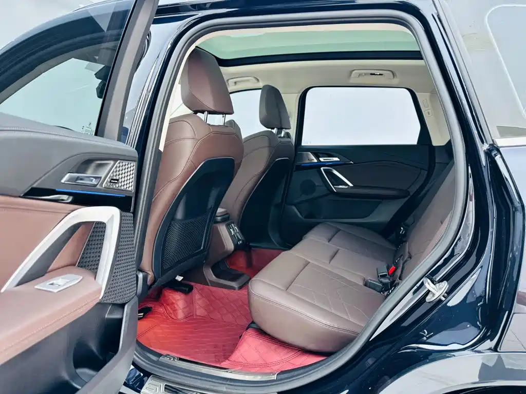 BMW X1 — миниатюра 14