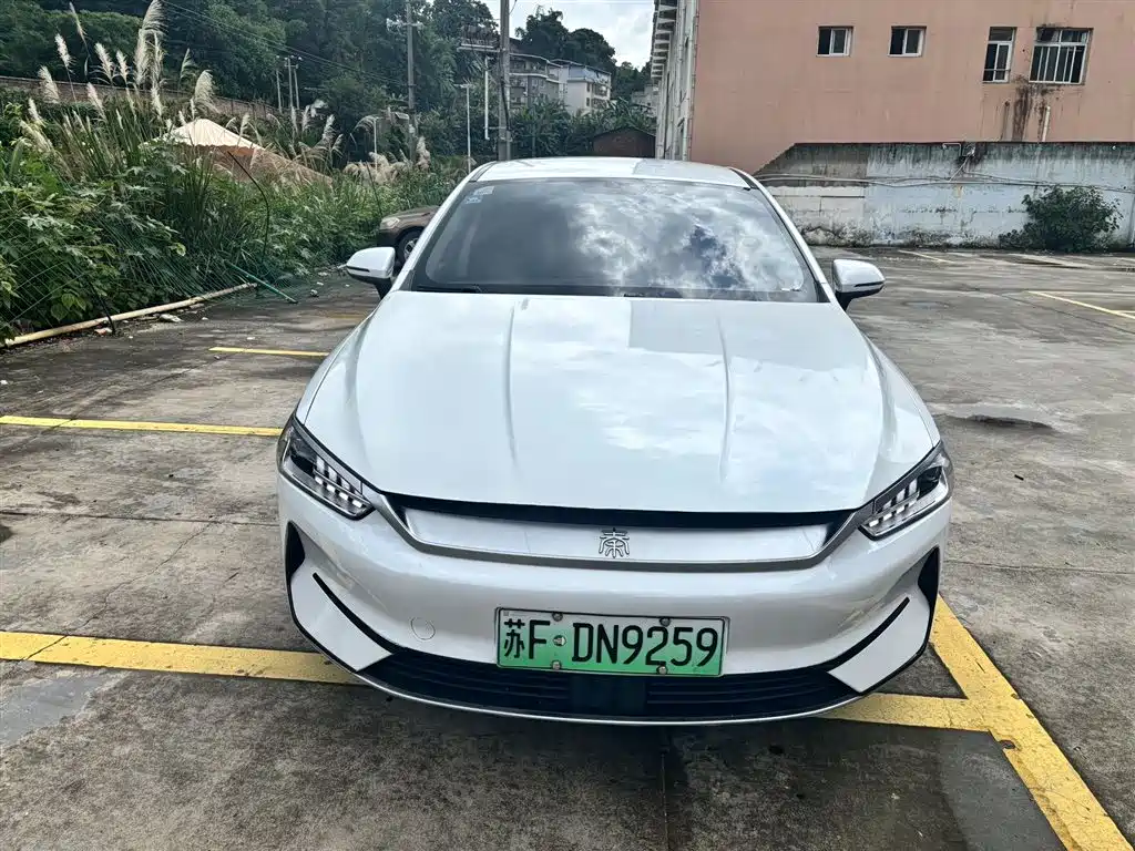 BYD Qin Plus PLUS 2021 EV 400KM