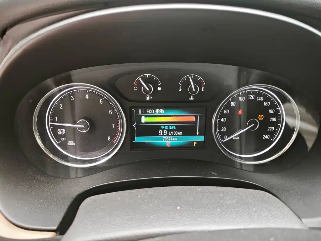 Buick LaCrosse — миниатюра 7