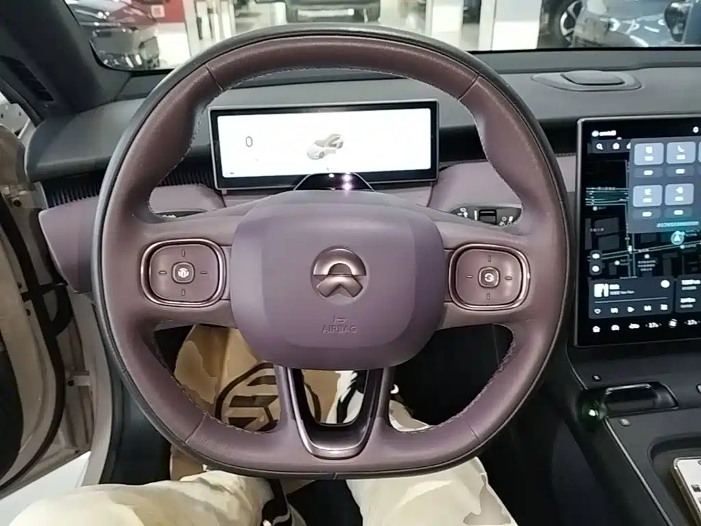 NIO ET5 — миниатюра 11