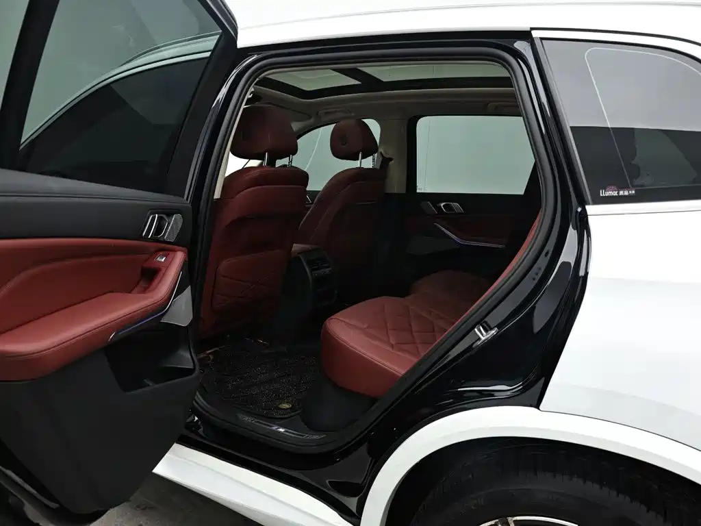 BMW X5 — миниатюра 14