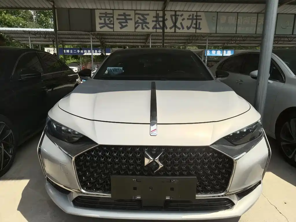 DS DS 9 E-Tense 2021