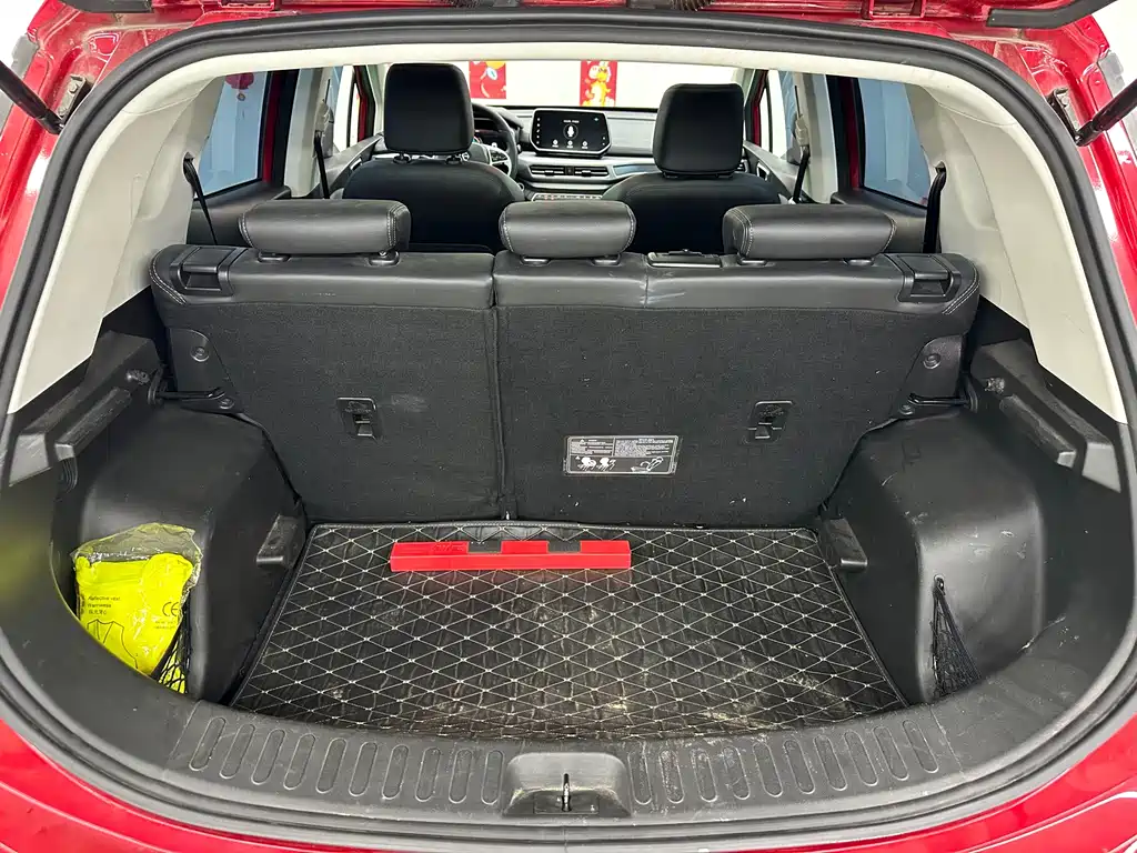 BAIC EX3 — миниатюра 24