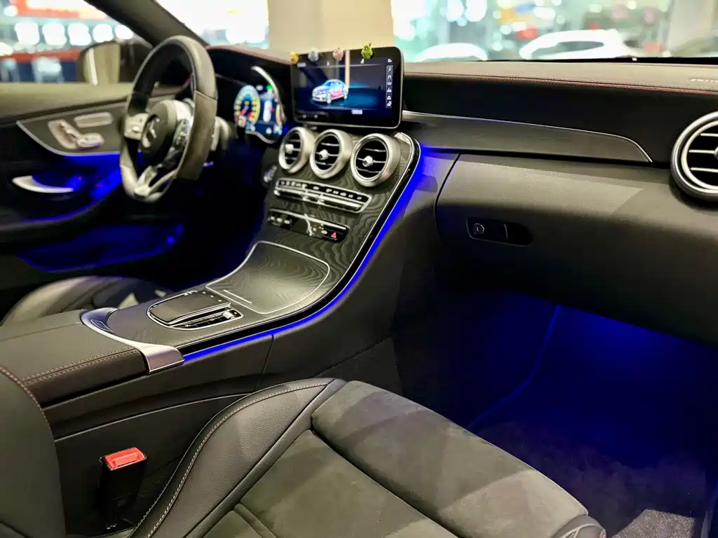 Mercedes-Benz C-Class (Import) — миниатюра 4
