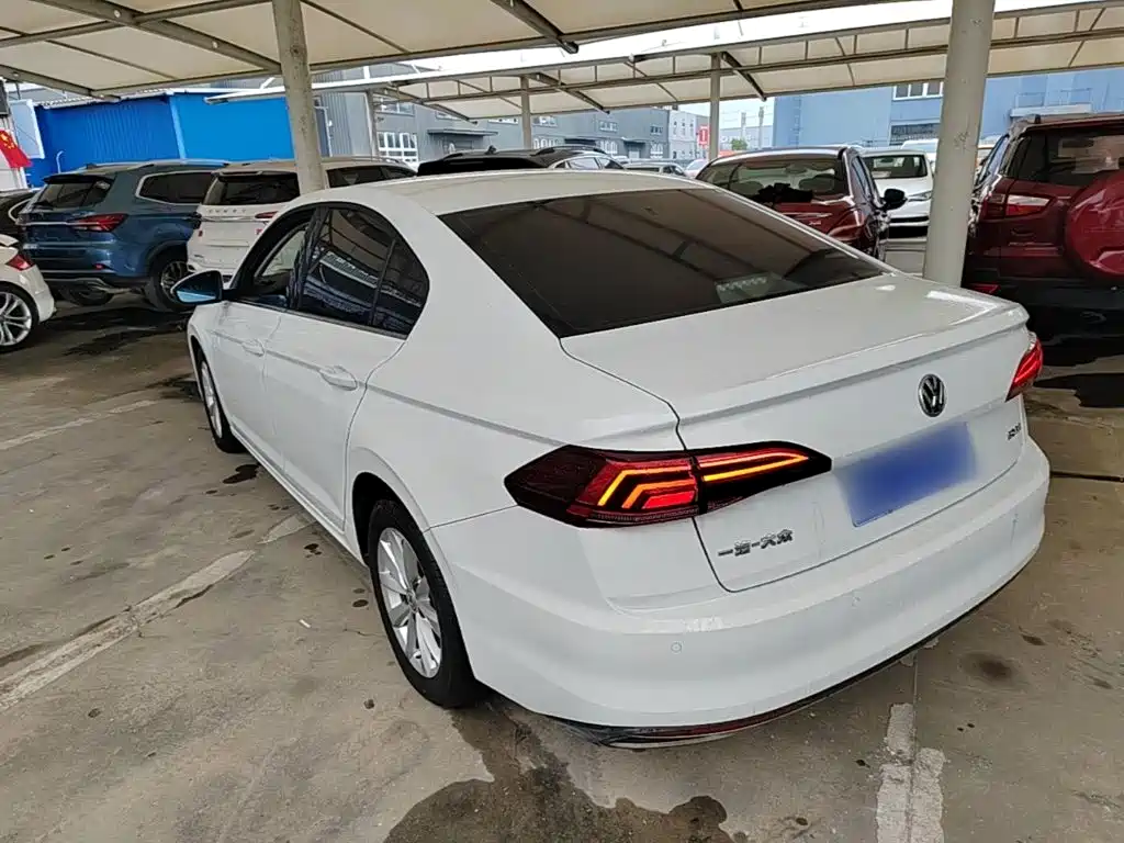 Volkswagen Bora — миниатюра 5