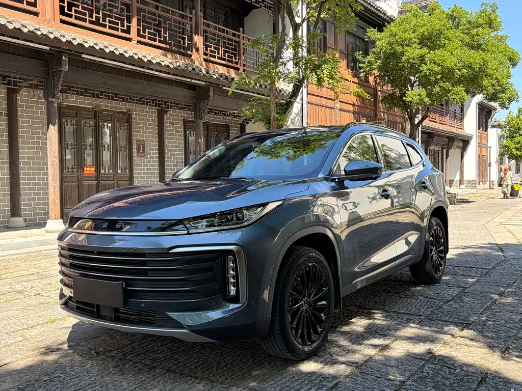 Exeed Lingyun 2021