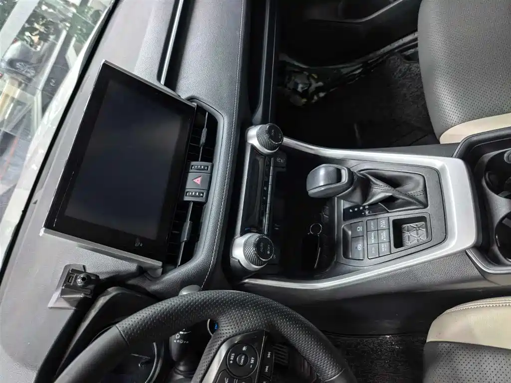 TOYOTA RAV4 RONGFANG