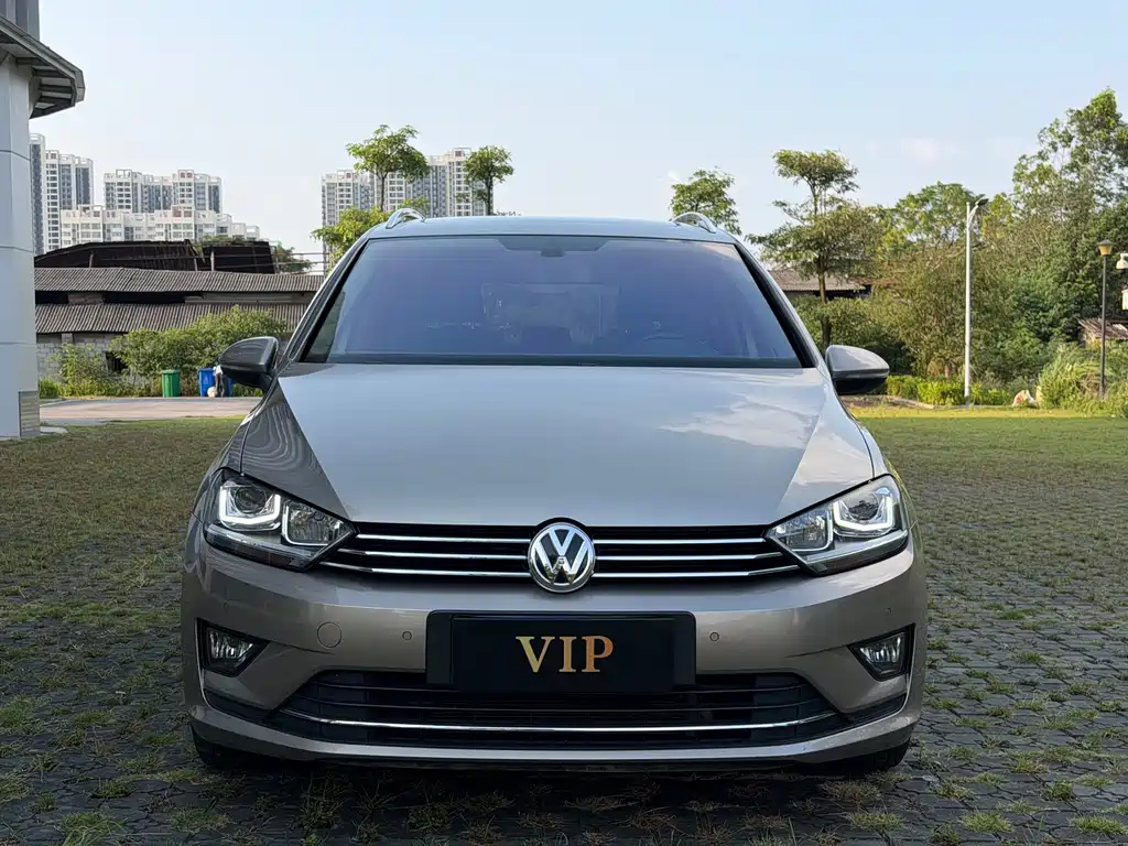 Volkswagen Golf Sportsvan — миниатюра 2