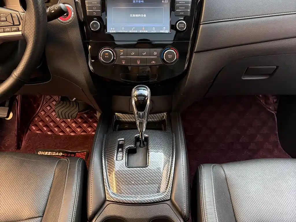 Nissan X-Trail — миниатюра 8