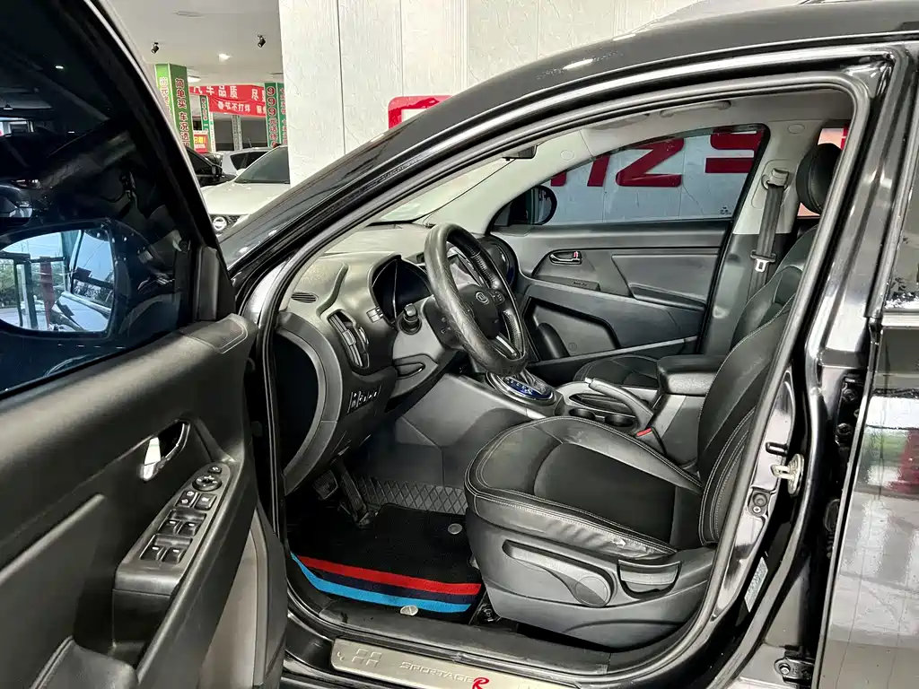 Kia Sportage — миниатюра 5