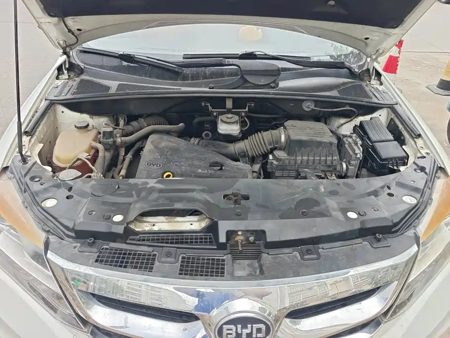 BYD S7 — миниатюра 10