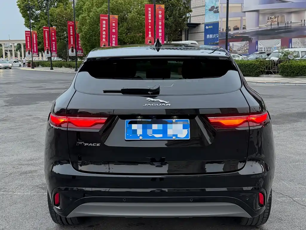 Jaguar F-Pace 2021 250PS R-Dynamic SE