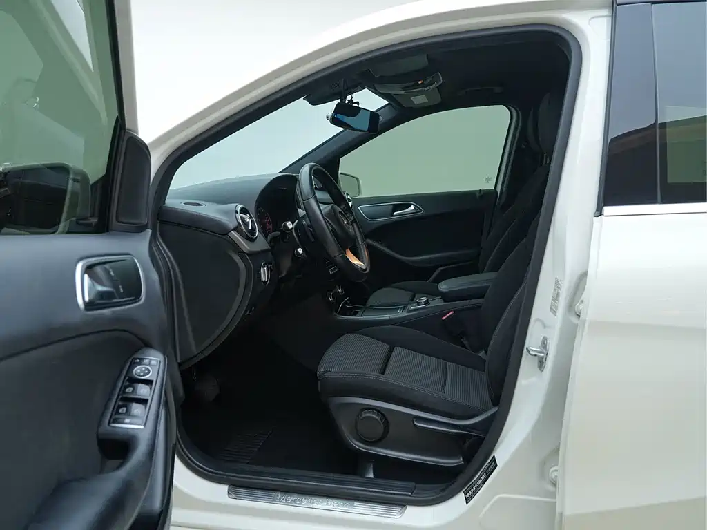 Mercedes-Benz B-Class B 180, фото 13