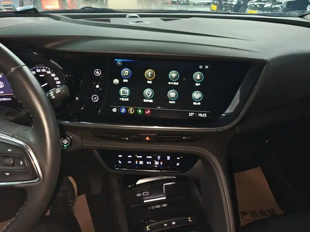 Buick Envision Plus — миниатюра 13