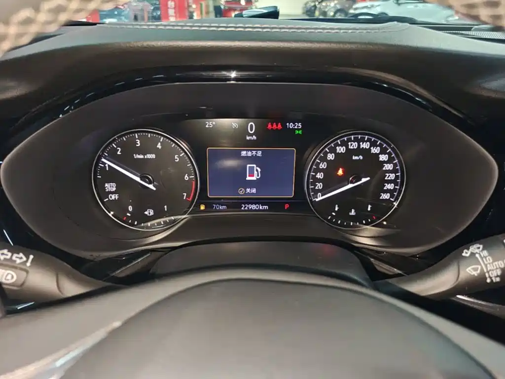 Buick Envision Plus — миниатюра 12