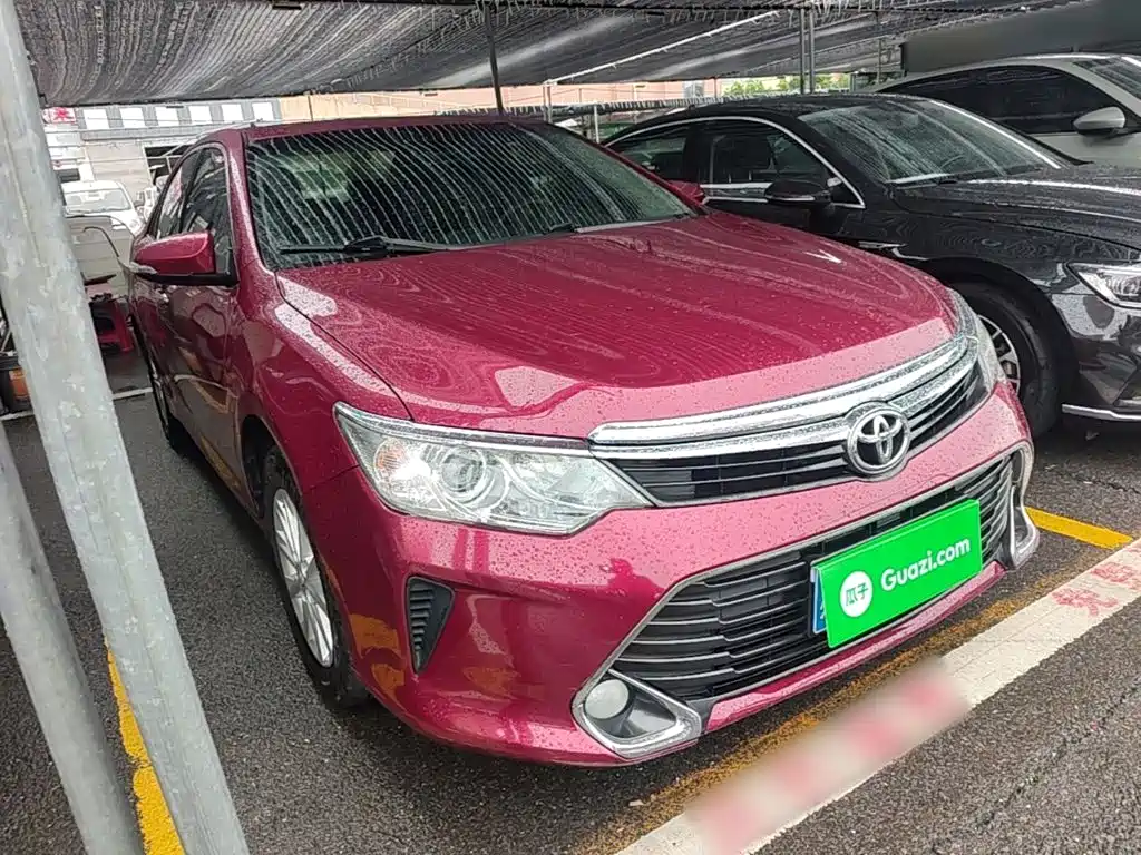 Toyota Camry — миниатюра 4