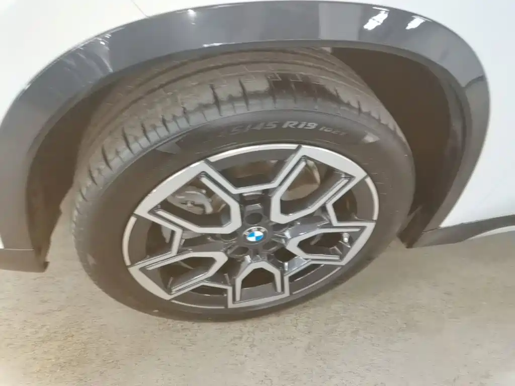 BMW X1 — миниатюра 23