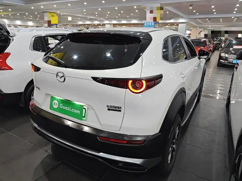Mazda CX-30 EV — миниатюра 7