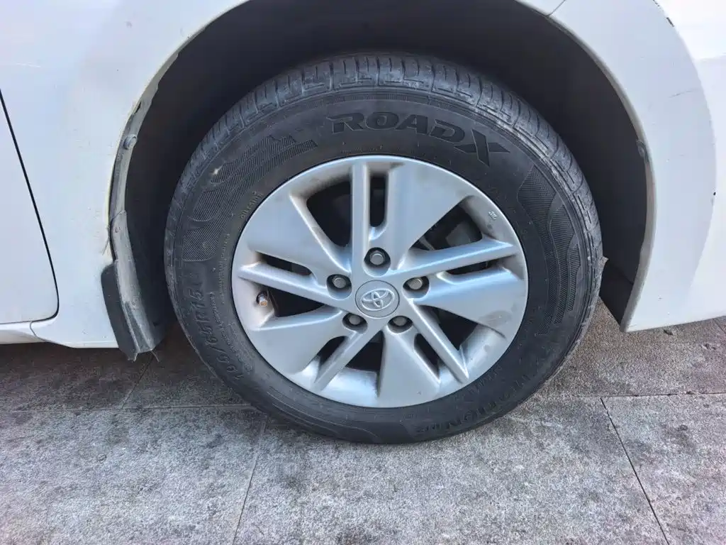 Toyota Corolla — миниатюра 24