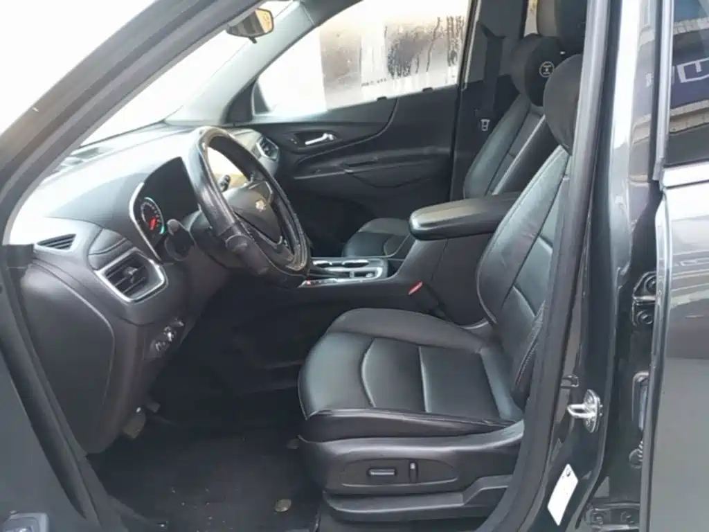Chevrolet Equinox — миниатюра 15