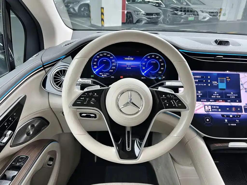 Mercedes-Benz EQS SUV — миниатюра 20