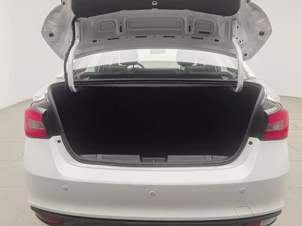 Chery Arrizo 5 — миниатюра 16