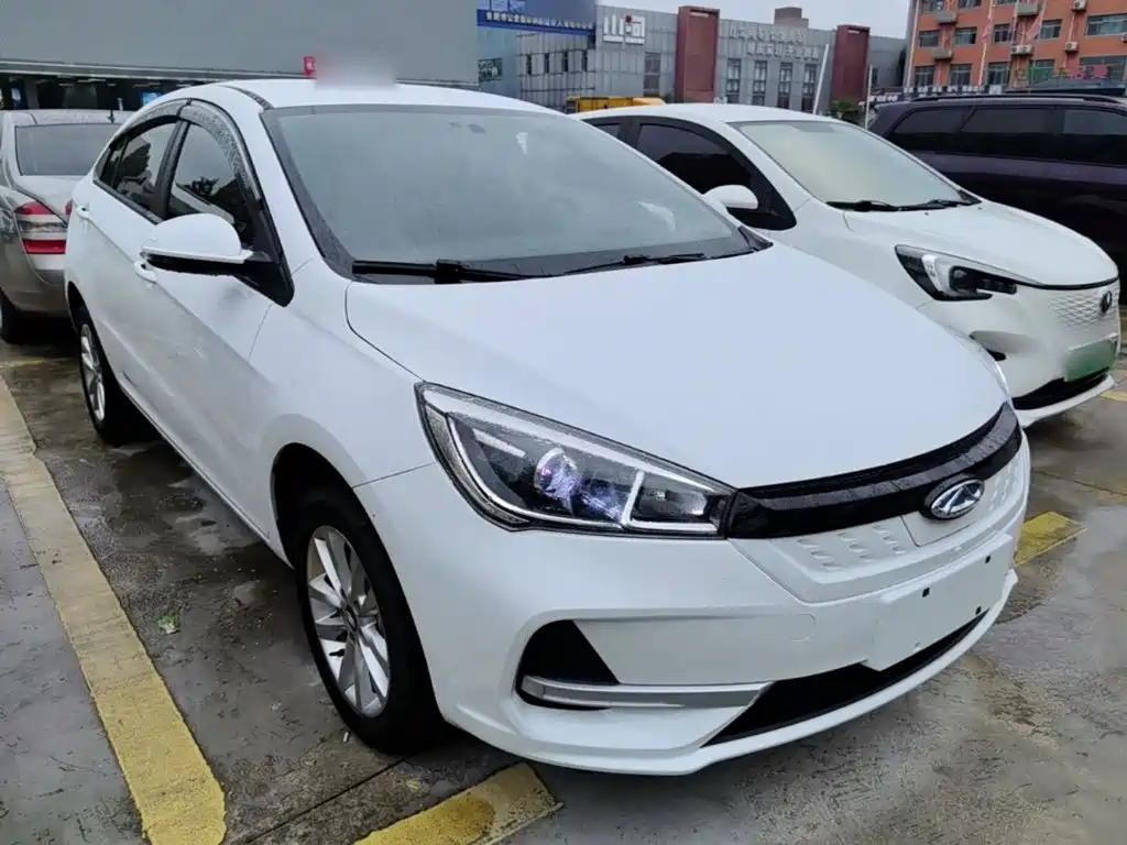 Chery New Energy Arrizo e — миниатюра 4