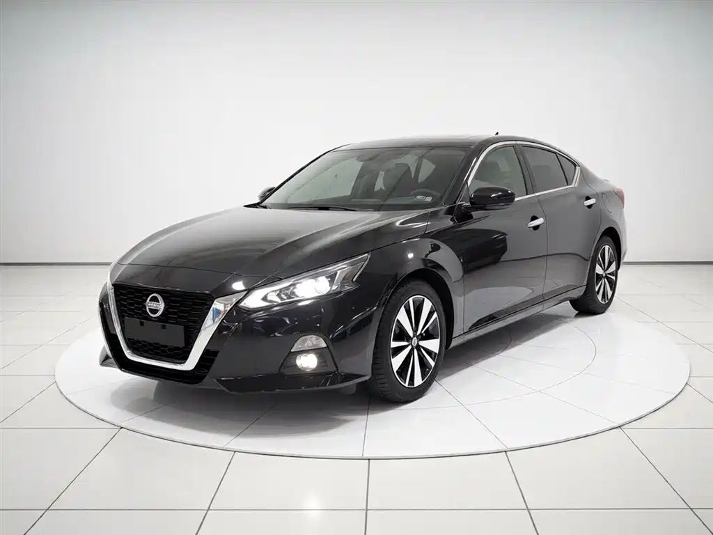 Nissan Teana 2021