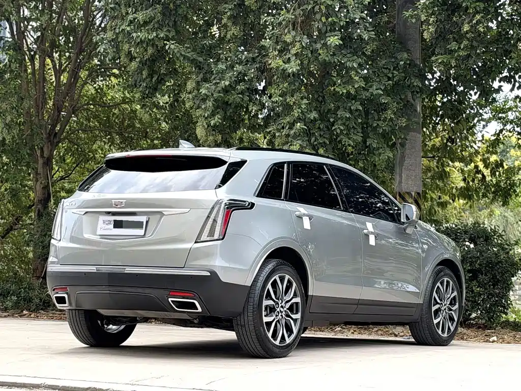 Cadillac XT5 — миниатюра 3