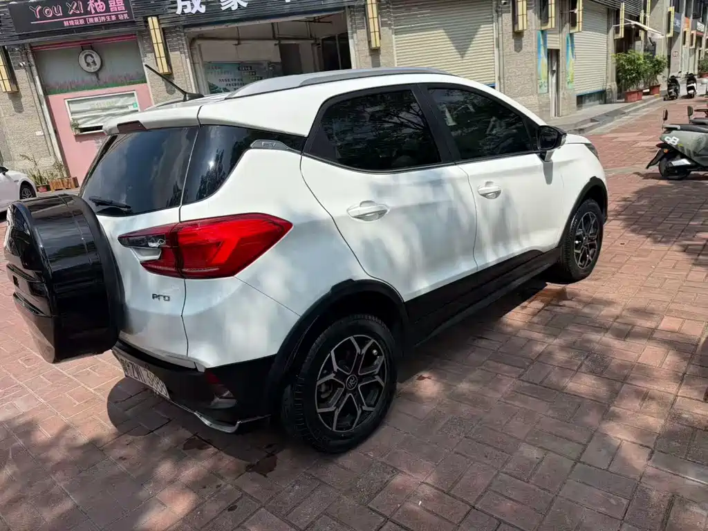 BYD Yuan Pro — миниатюра 9