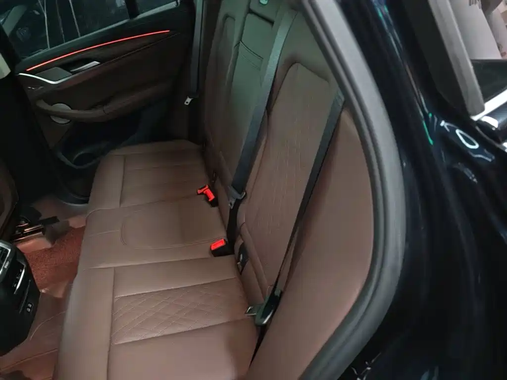 BMW X3 — миниатюра 17