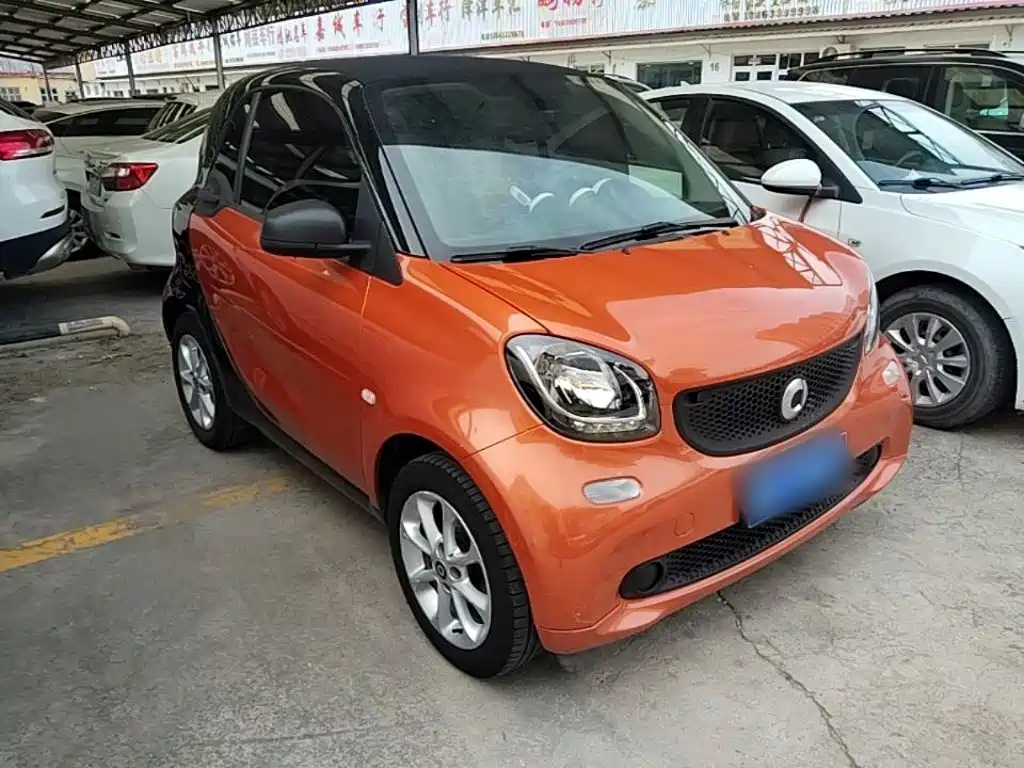 smart Smart Fortwo — миниатюра 4