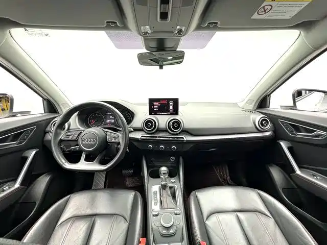 Audi Q2L — миниатюра 4