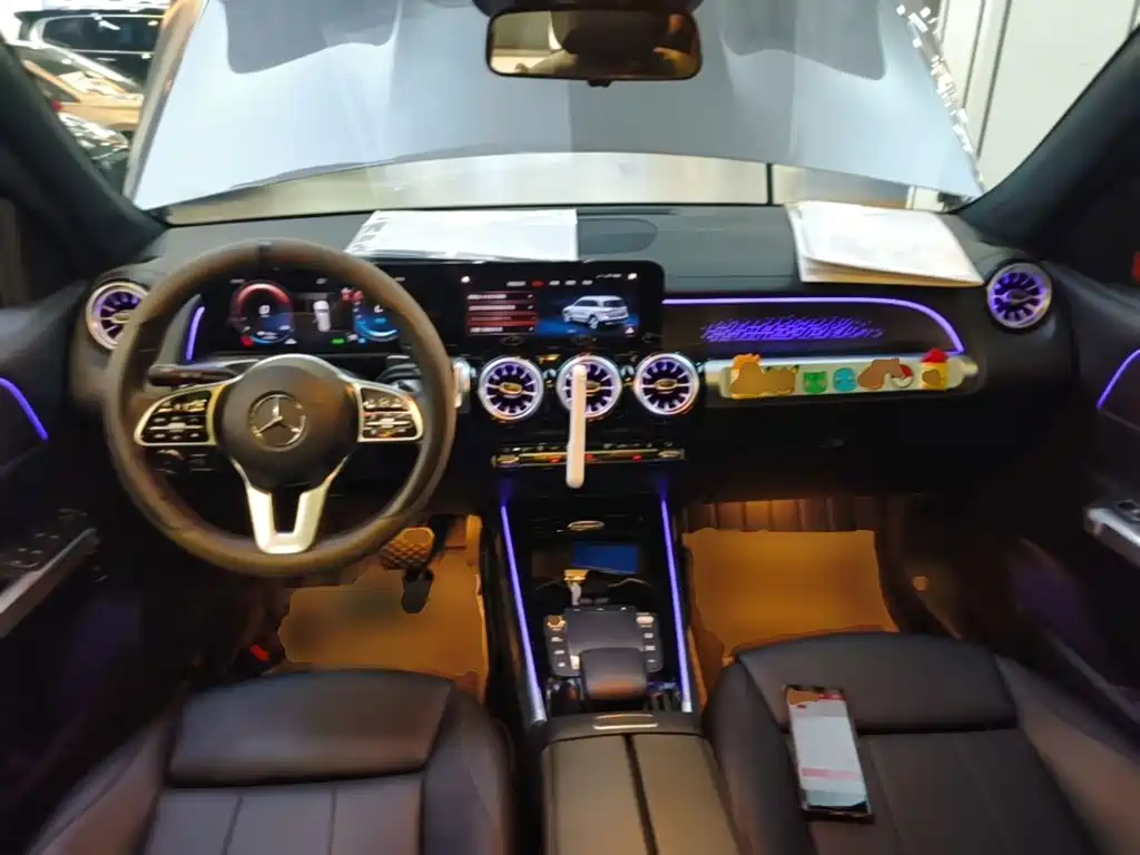 Mercedes-Benz EQB — миниатюра 10