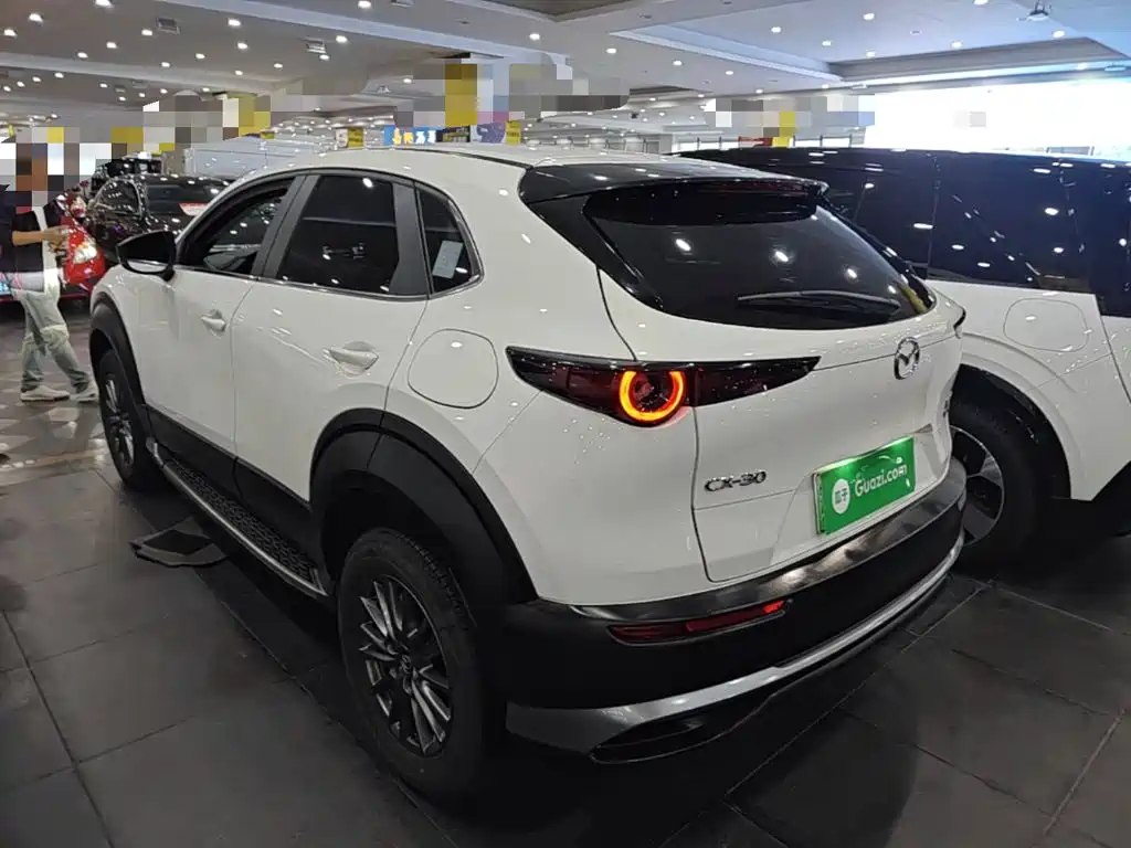 Mazda CX-30 EV — миниатюра 5