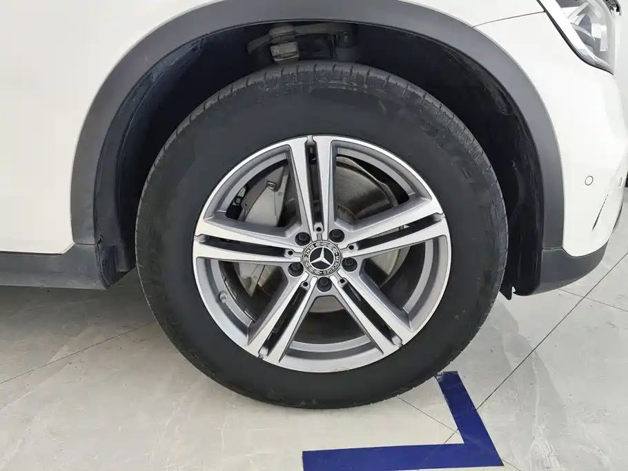 Mercedes-Benz GLC — миниатюра 6