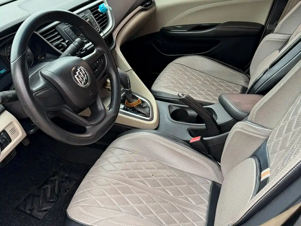 Buick Excelle — миниатюра 9