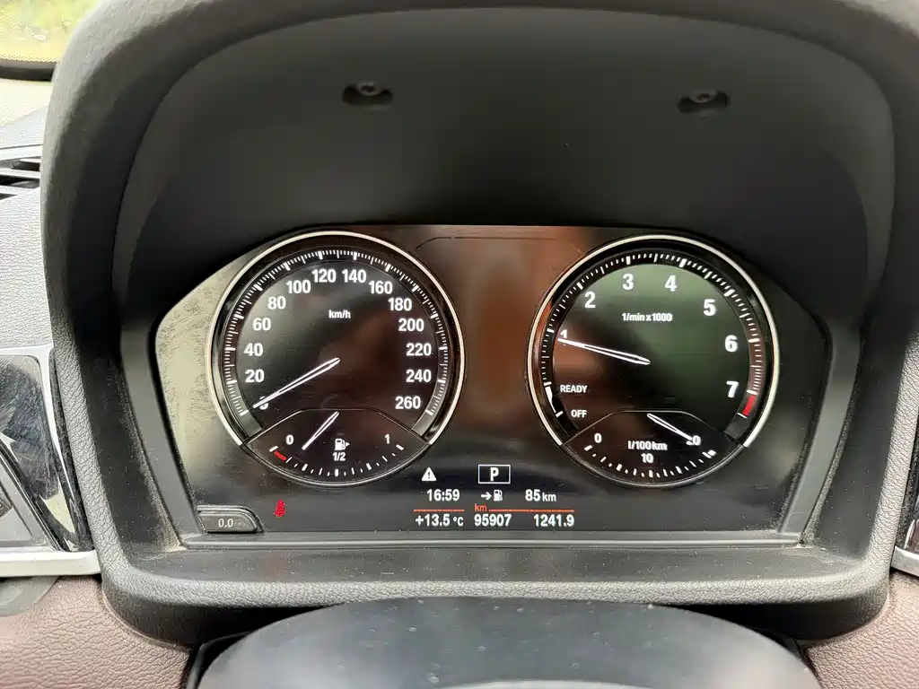 BMW X1 — миниатюра 7